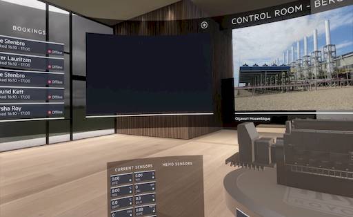 Image of the VR environment, showing a 3D model of a power plant engine.